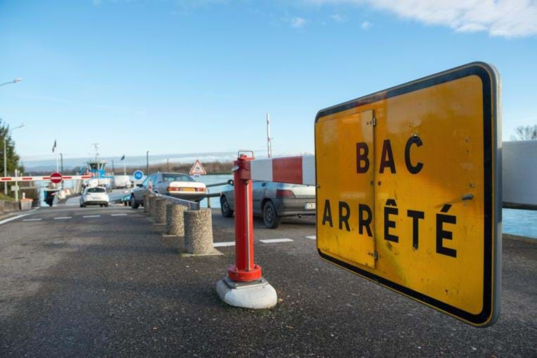 Arrêt bac
